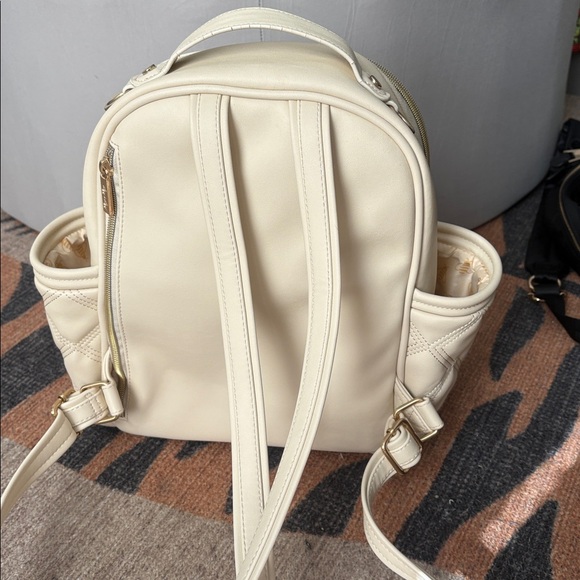 Itzy Ritzy Quilted Cream Backpack - Picture 2 of 7